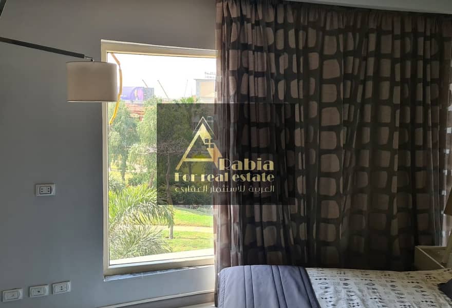 8 ff705ff6-357f-46af-839f-24e65dec6768. jpg