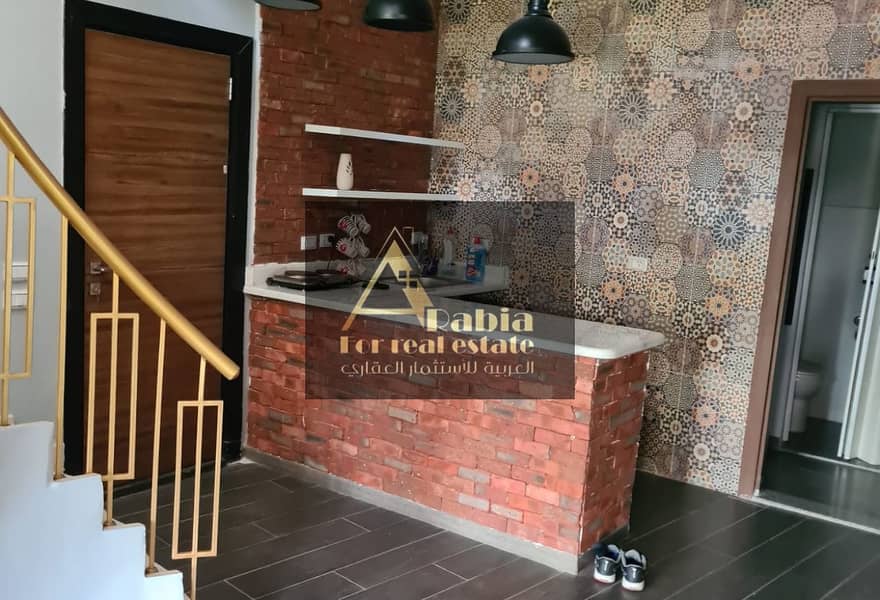 21 58fc44fe-157a-4f8a-a3b1-370bf8289146. jpg