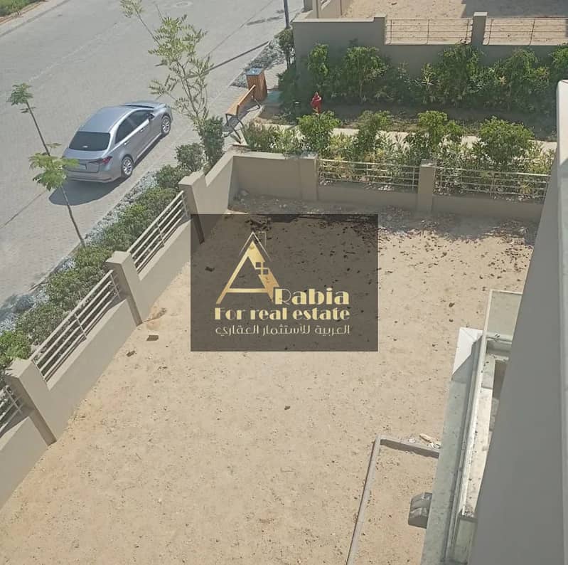 8 WhatsApp Image 2025-10-19 at 3.47. 06 PM (3). jpeg