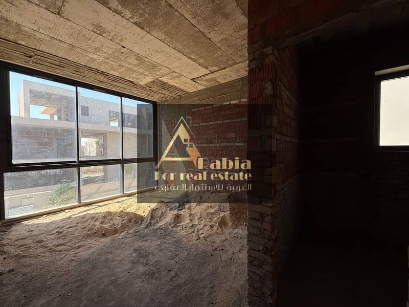 5 WhatsApp Image 2025-10-21 at 7.06. 19 PM (1). jpeg