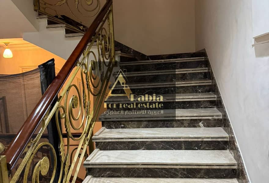 4 32506b81-5f12-4482-a858-8955d2ed8d15. jpg