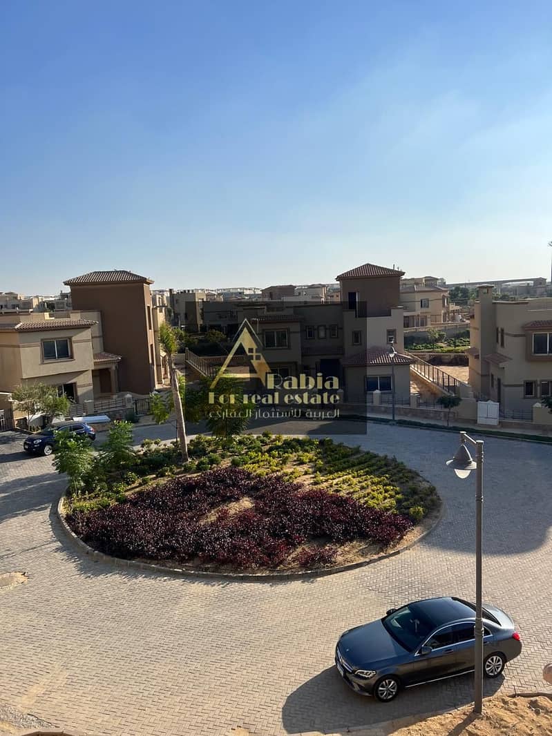 4 4cfa07c9-7a94-4761-91e5-309d860f2e3e. jpeg