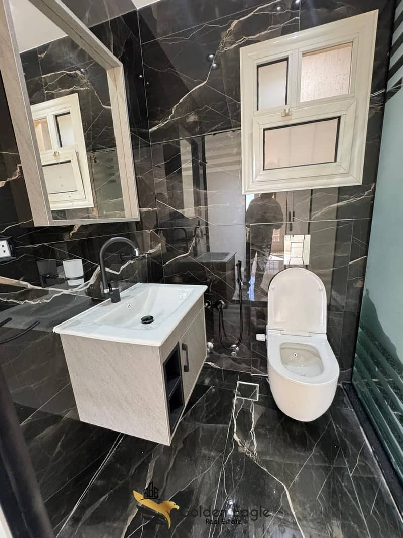 17 WhatsApp Image 2025-10-26 at 15.58. 44_af87326a. jpg