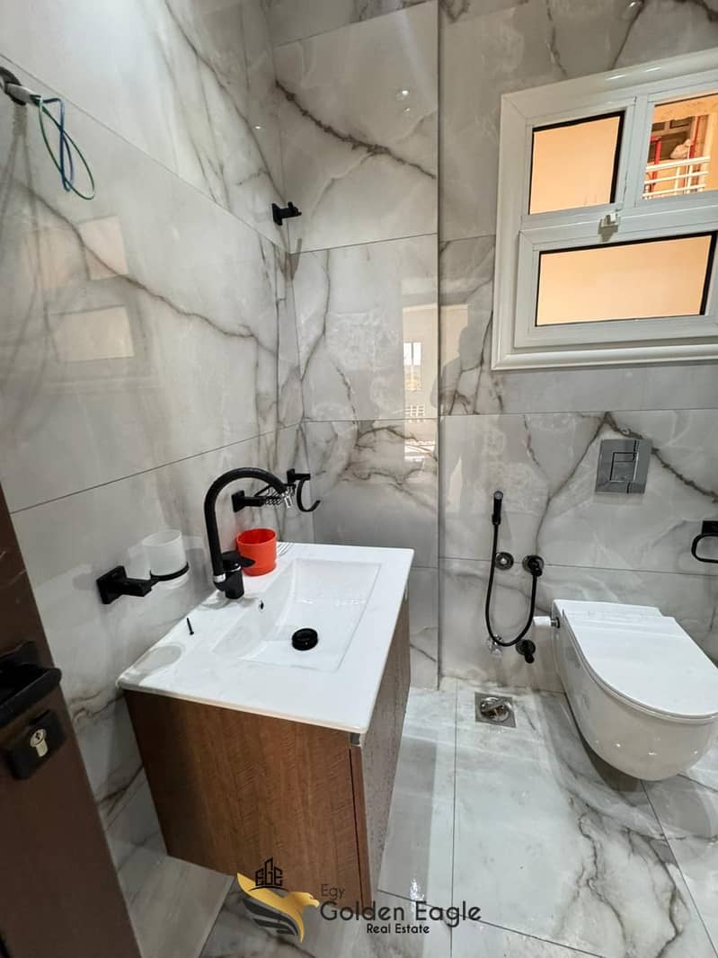 23 WhatsApp Image 2025-10-26 at 15.58. 46_c95ed7bb. jpg