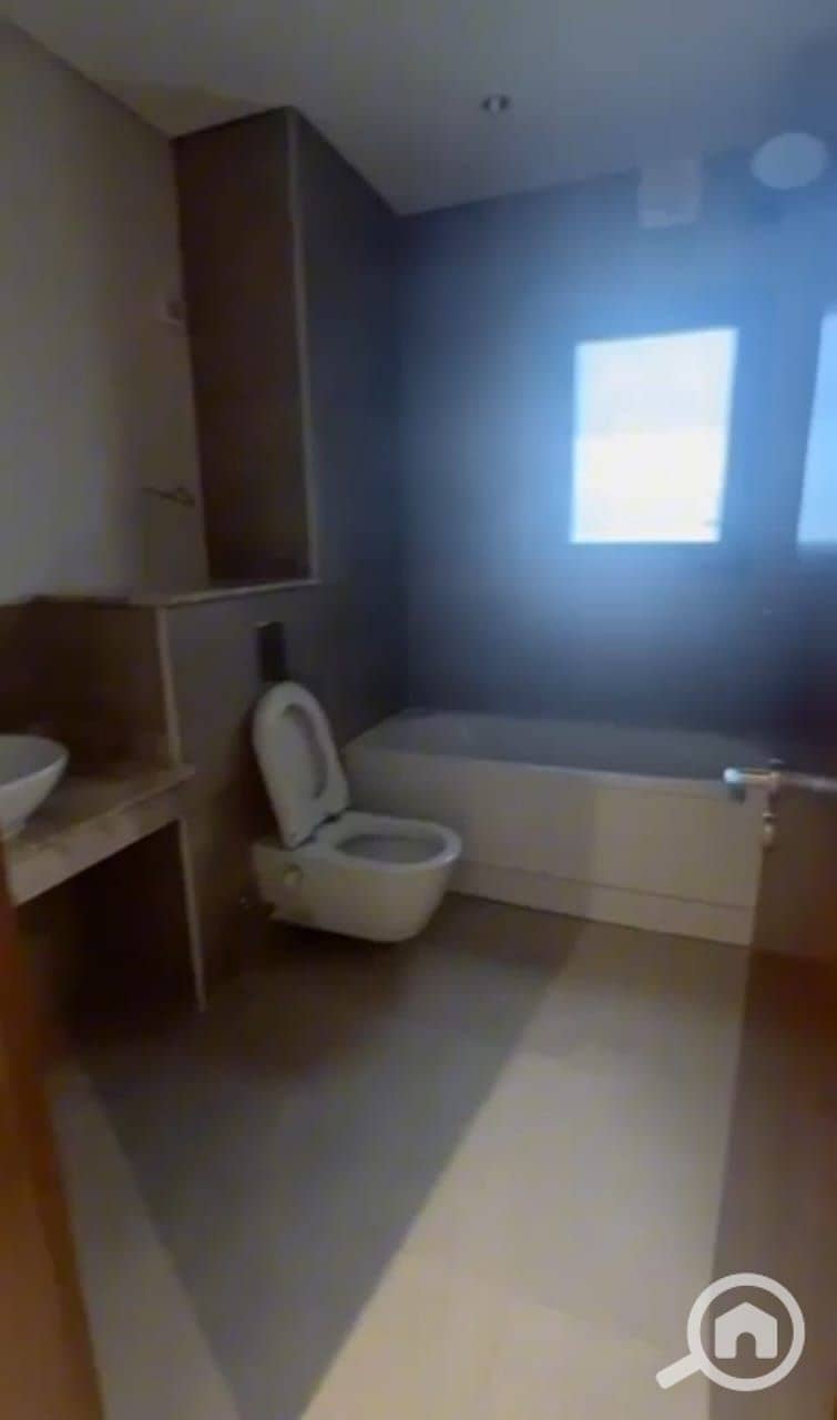 6 IMG-20251012-WA0240. jpg