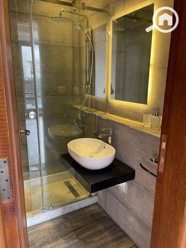 3 494738511_1403861400659767_3197421516395060527_n. jpg