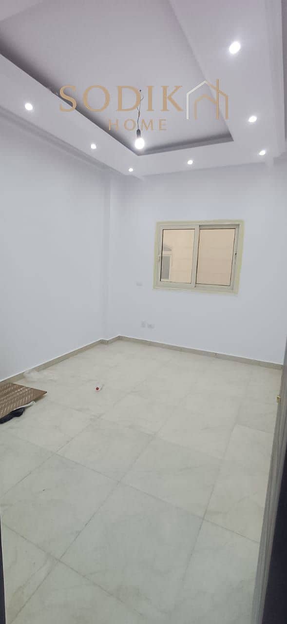 9 524befd8-57ae-4069-bf26-9bb2e0f34bbc. jpg