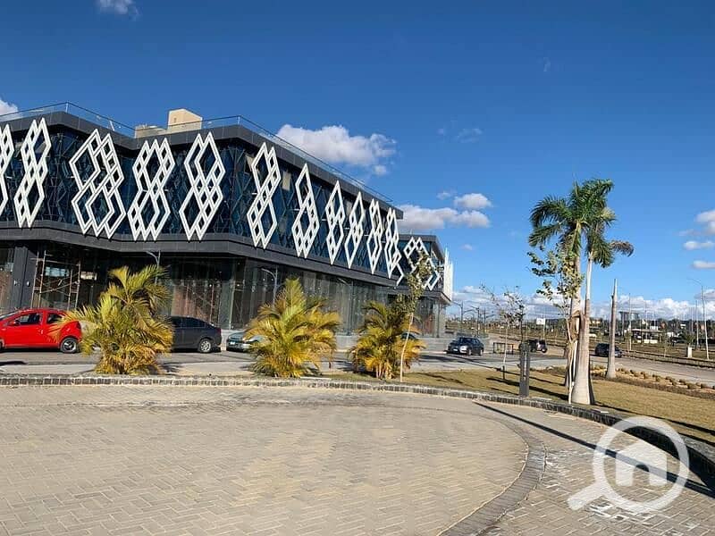 3 5c59d32a-809e-496e-98bd-ae30c115c540. jpg