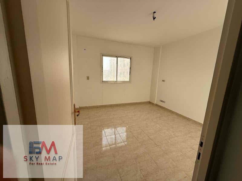 8 18e59684-fa23-4f1d-a90e-23738608fa04. jpg