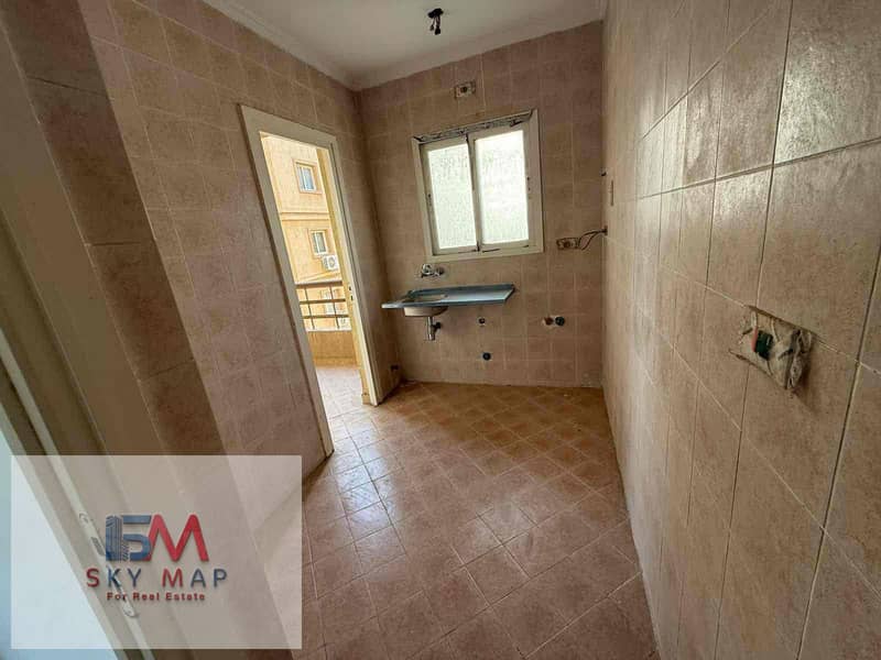 9 c6295719-a7e0-42dd-8e2f-14beecfddeb5. jpg