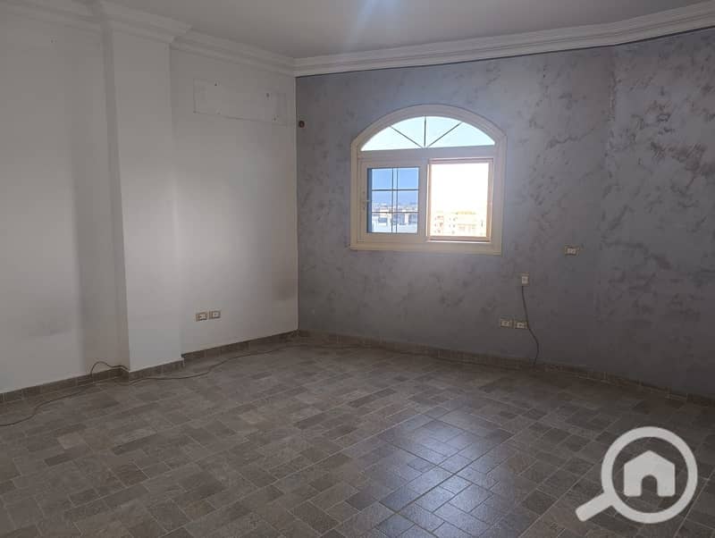 5 WhatsApp Image 2025-10-26 at 2.27. 36 PM. jpeg