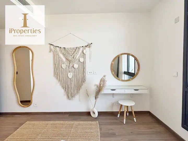 4 WhatsApp Image 2025-10-24 at 10.19. 33 PM (1). jpeg