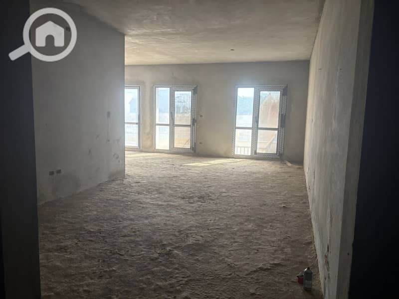 3 صورة واتساب بتاريخ 1447-05-04 في 16.40. 43_1db7d88c. jpg