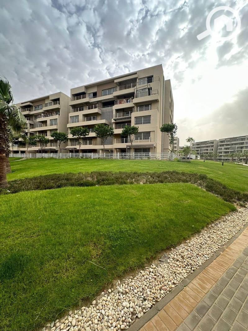 8 518557077_3947693398827592_3640681740513499873_n. jpg