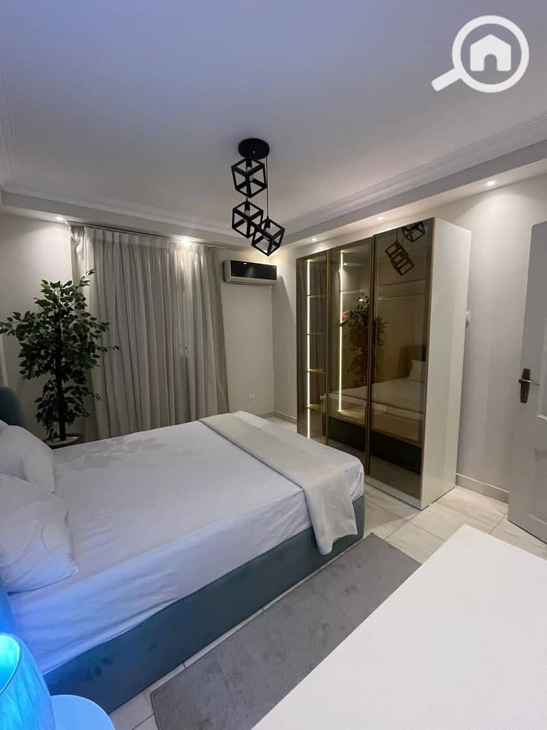 14 e7ee68a4-c3e8-4a8c-a9bf-108e591e4e0b. jpeg