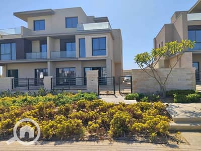 5 Bedroom Villa for Sale in Sheikh Zayed, Giza - 527785653_1038692498431953_2048680246955440715_n. jpg 5 Bedroom Villa for Sale in Sheikh Zayed, Giza - 527785653_1038692498431953_2048680246955440715_n. jpg