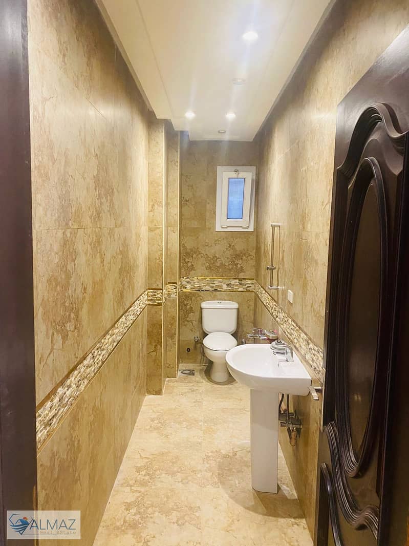 7 WhatsApp Image 2025-10-26 at 3.52. 29 PM. jpeg