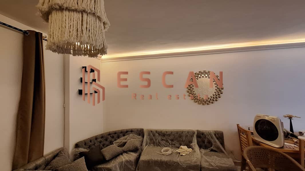 6 U805692 (35). jpeg