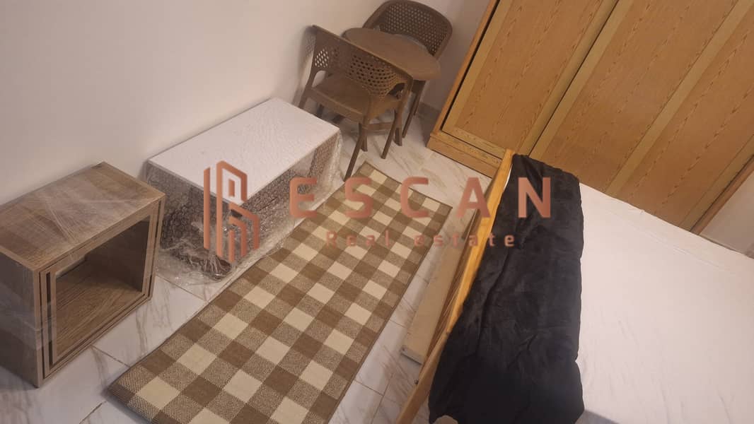 8 U805692 (31). jpeg