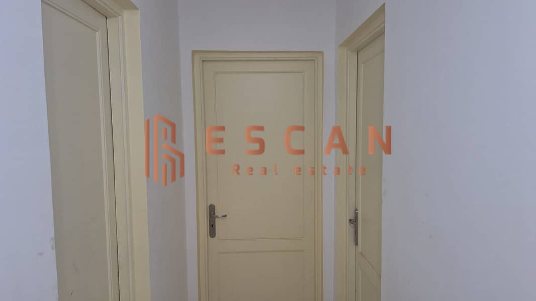 15 U805692 (23). jpeg