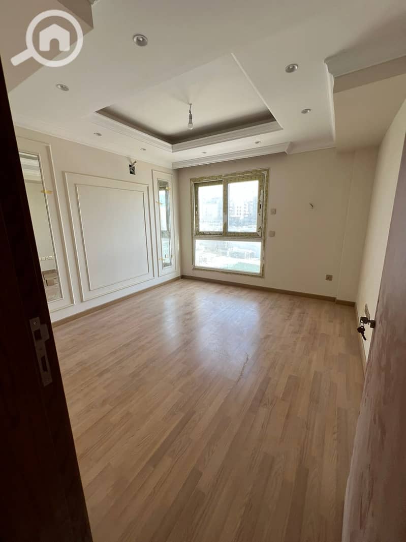 eb318576-d737-4755-9161-a42a05e97284. jpeg eb318576-d737-4755-9161-a42a05e97284. jpeg