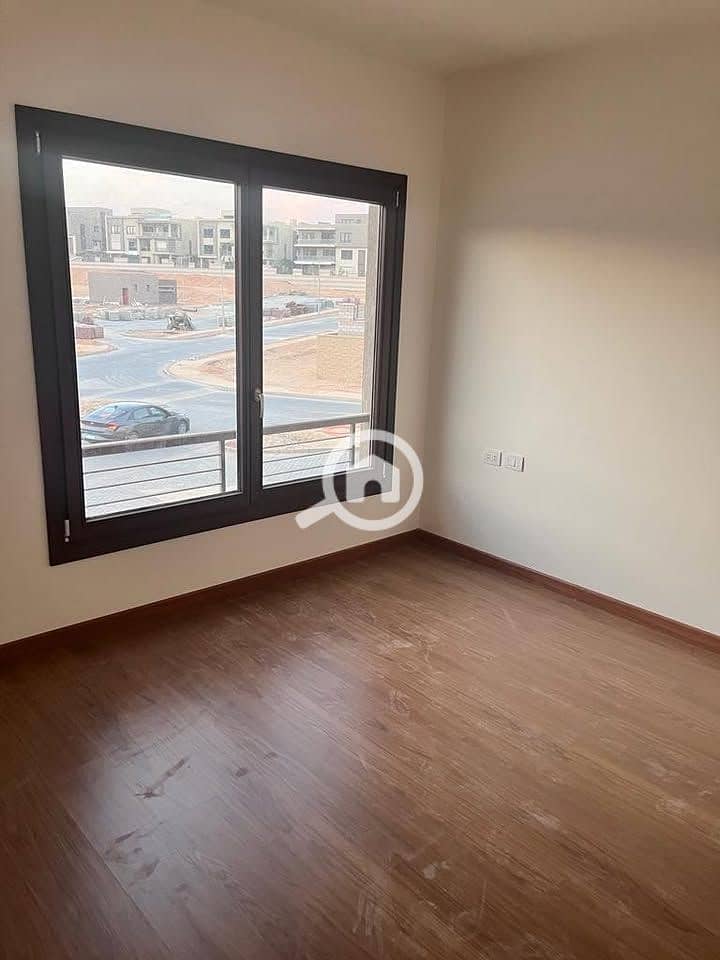 2 477285280_8911459728952269_4027053679958655869_n. jpg