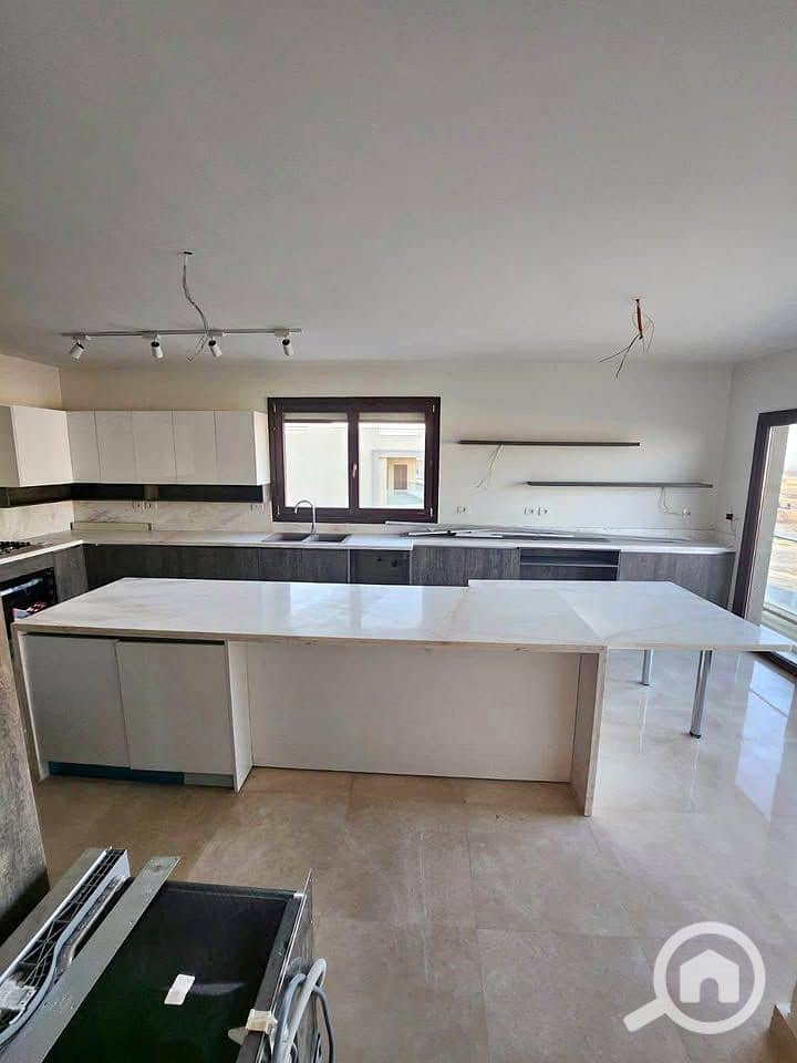 6 504103380_1002243491711342_6414444240753233861_n. jpg