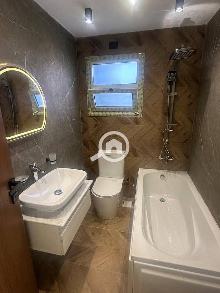 5 FB_IMG_1756130505502. jpg