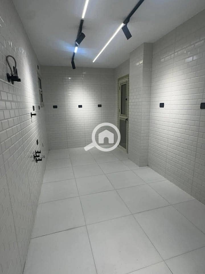 7 FB_IMG_1756130510691. jpg