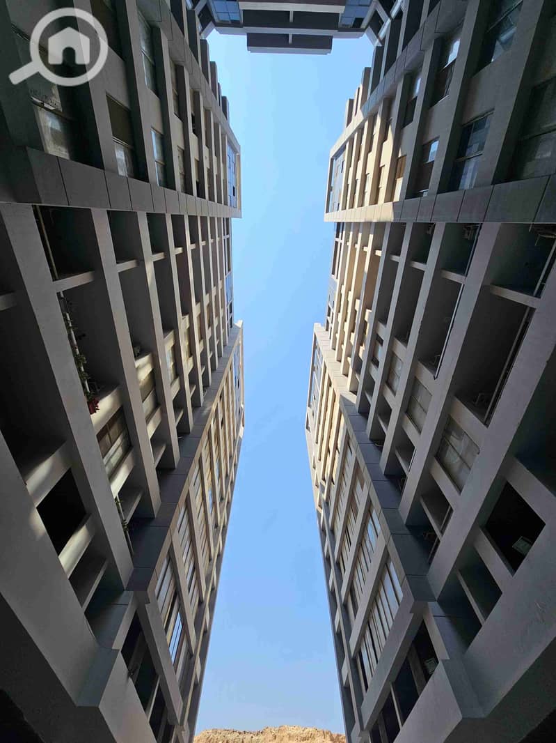 2 20250917_145256. heic