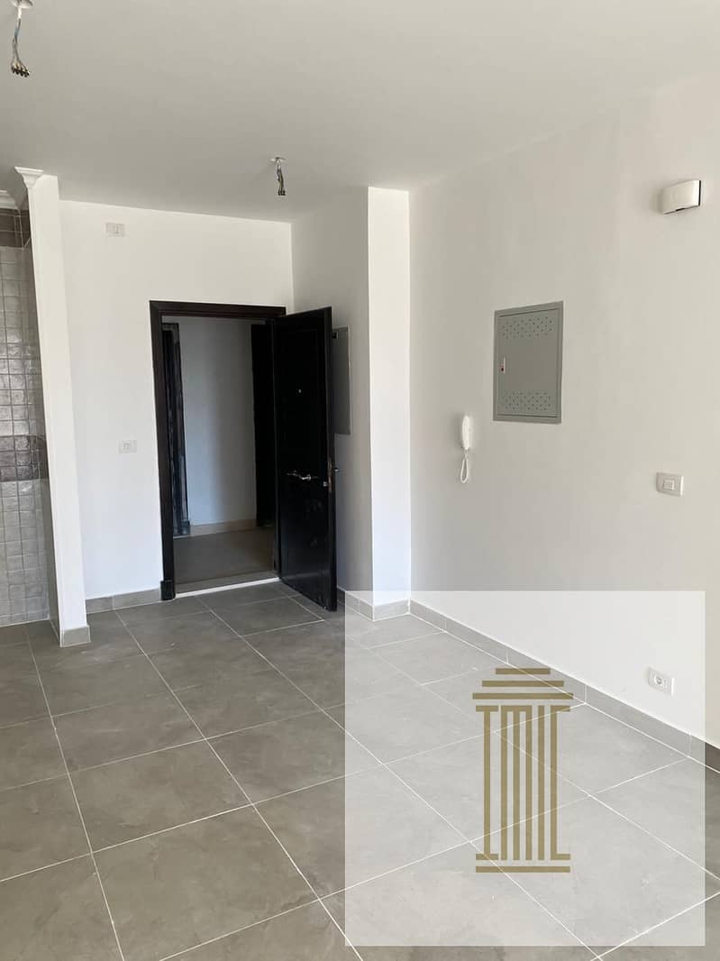 10 WhatsApp Image 2025-10-22 at 1.10. 10 PM (3). jpeg