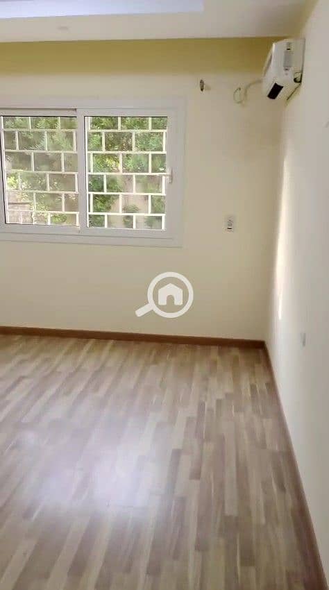 6 WhatsApp Video 2025-10-26 at 17.30. 55_a0815d01 - frame at 0m54s. jpg