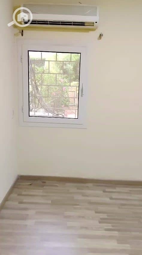 8 WhatsApp Video 2025-10-26 at 17.30. 55_a0815d01 - frame at 0m41s. jpg