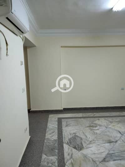 مكتب عمل جماعي  للايجار في الدقى، الجيزة - WhatsApp Image 2025-10-26 at 3.02. 42 PM (4). jpeg