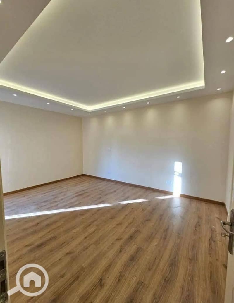 6 559574149_122216595242057873_3336155742077952654_n. jpg