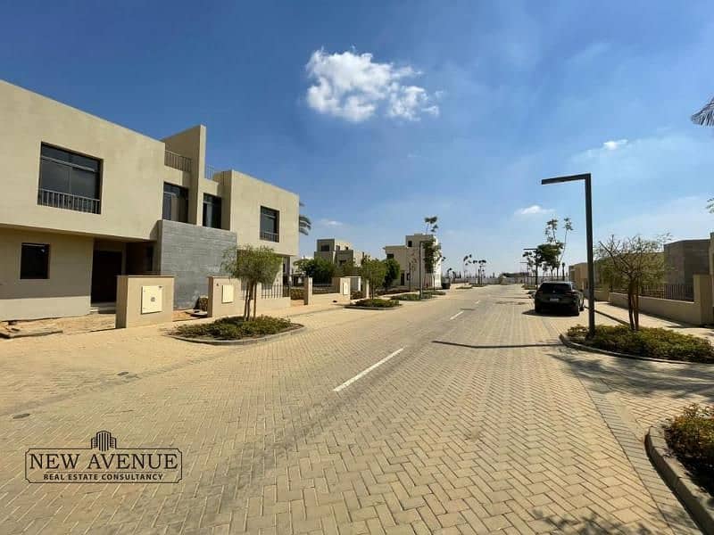 10 WhatsApp Image 2025-10-26 at 1.09. 01 PM. jpg