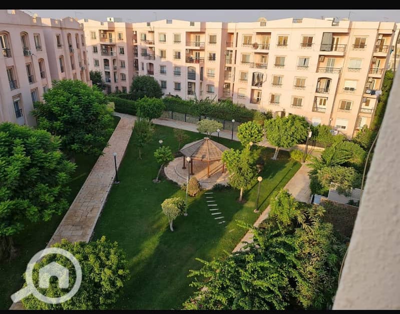 2 53c0e240-6096-49b2-ab6e-f1bb8fd68638. jpg