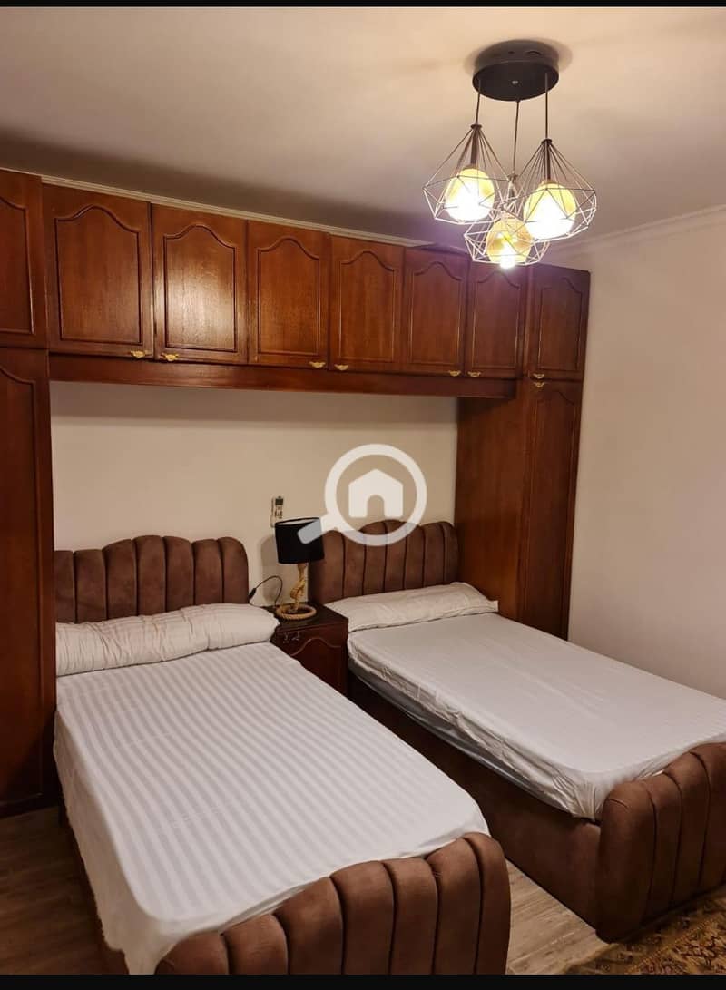 7 8ab45744-9667-4beb-ab29-e8024be57e39. jpg