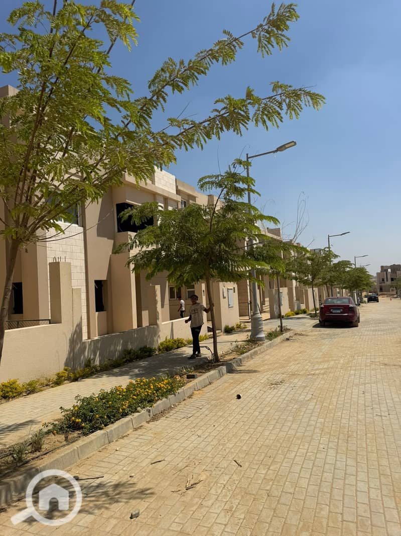 7 056a7177-1e49-49f7-a816-1b49886c3d3f. jpg