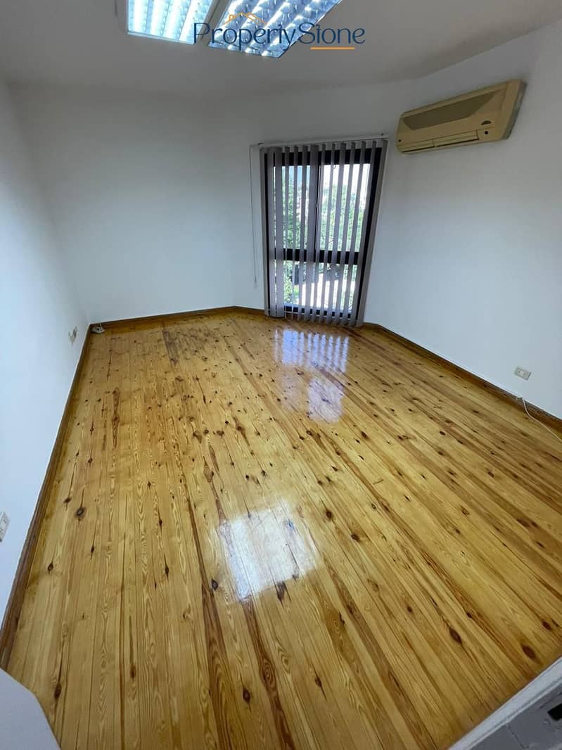 2 WhatsApp Image 2025-10-23 at 5.06. 25 PM (4). jpeg