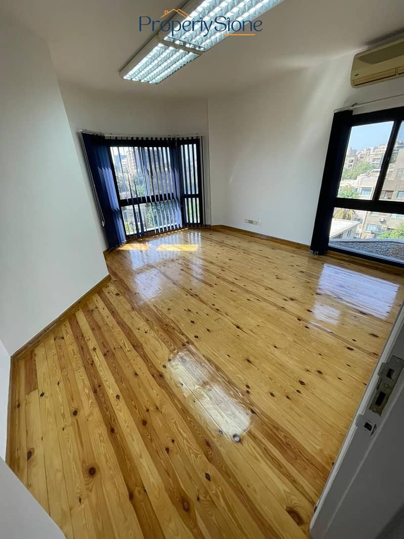 3 WhatsApp Image 2025-10-23 at 5.06. 25 PM (5). jpeg