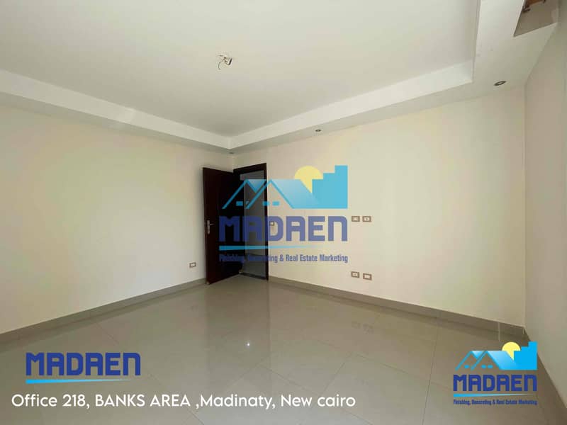 2 4EE69C62-FCB5-40AF-A211-F714FF5235CA. jpg