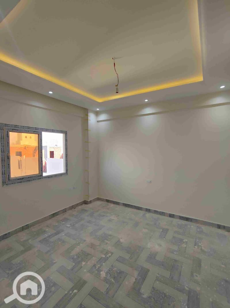 1000056198. jpg 1000056198. jpg