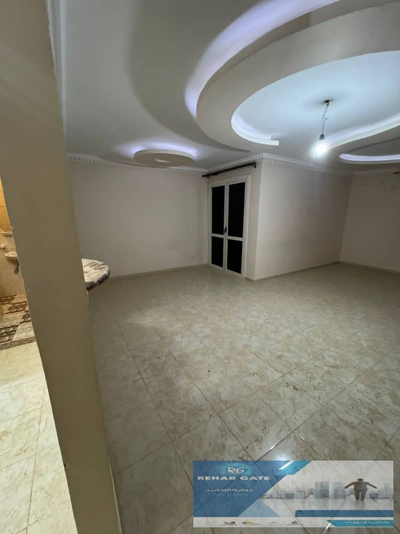 4 bc656f97-dda4-458f-8b90-32e4e7a22be6. jpg