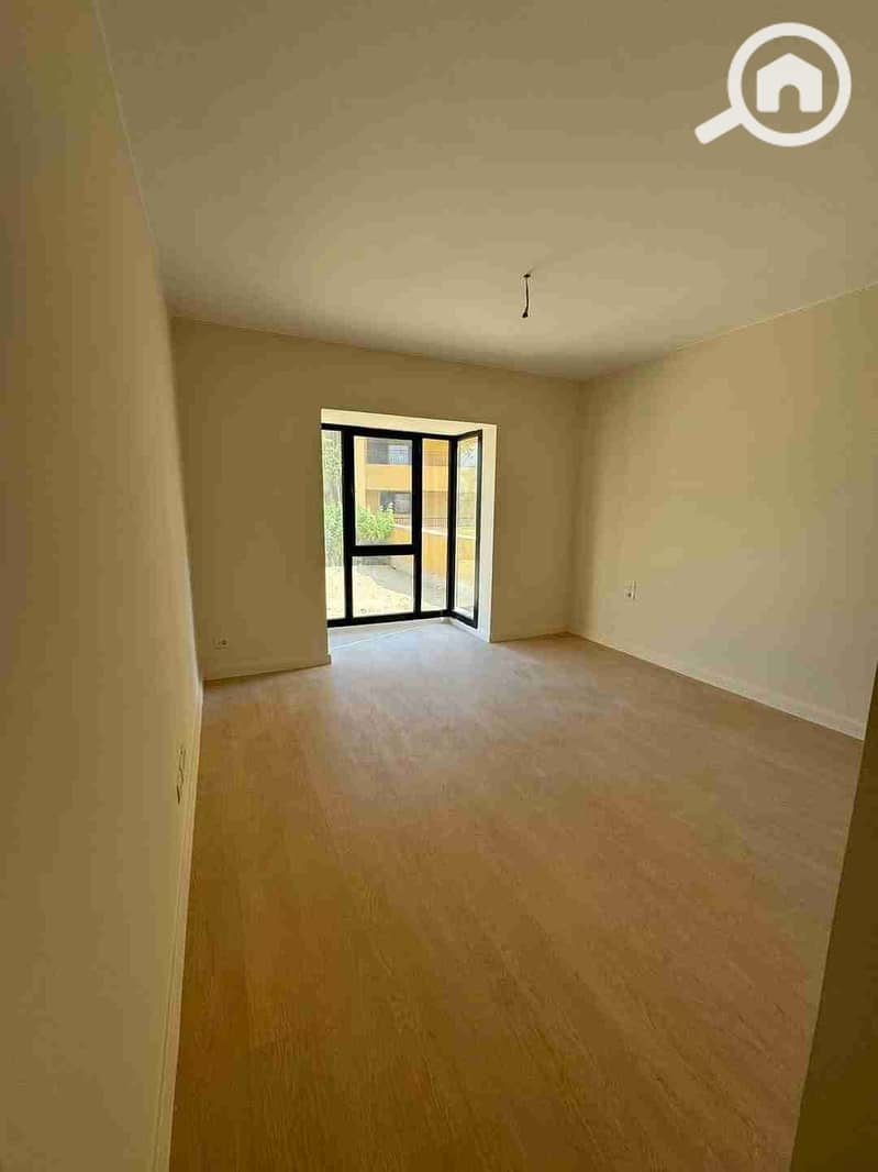 6 FB_IMG_1761491947448. jpg