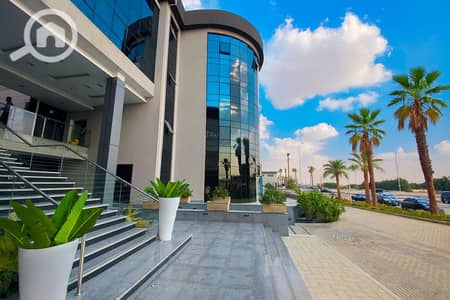 محلات تجارية  للايجار في القاهرة الجديدة، القاهرة - 7631b779-599f-4ee4-beb8-c4703ee2ba48. png