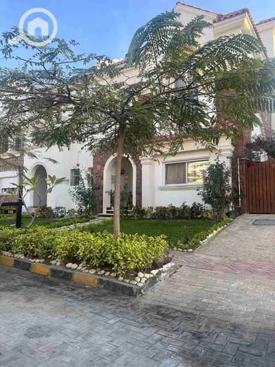 4 Bedroom Townhouse for Sale in Shorouk City, Cairo - IMG-20250731-WA0035(3). jpg 4 Bedroom Townhouse for Sale in Shorouk City, Cairo - IMG-20250731-WA0035(3). jpg