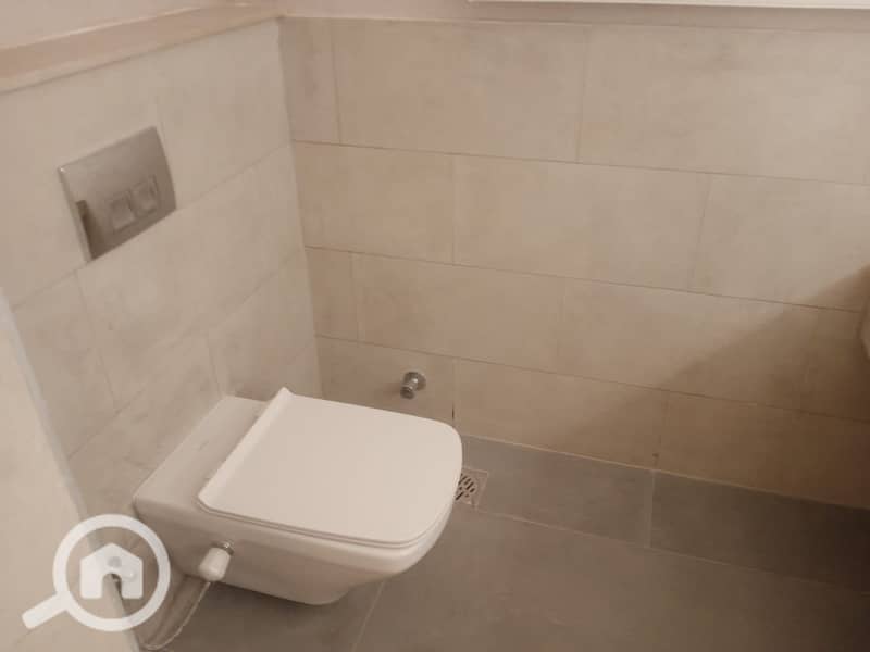 12 IMG-20251025-WA0282. jpg