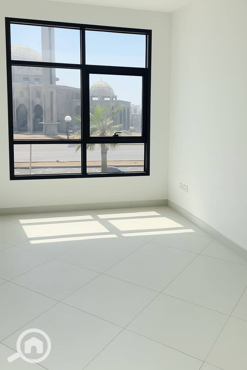 14 e00eb084-8289-4838-adb9-3786b86f56e6. png