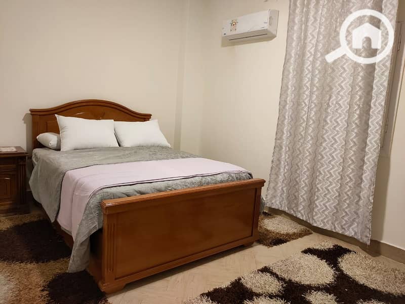 4 5ec3f2f5-4c3a-4b16-9d90-d781ce431958. jpg